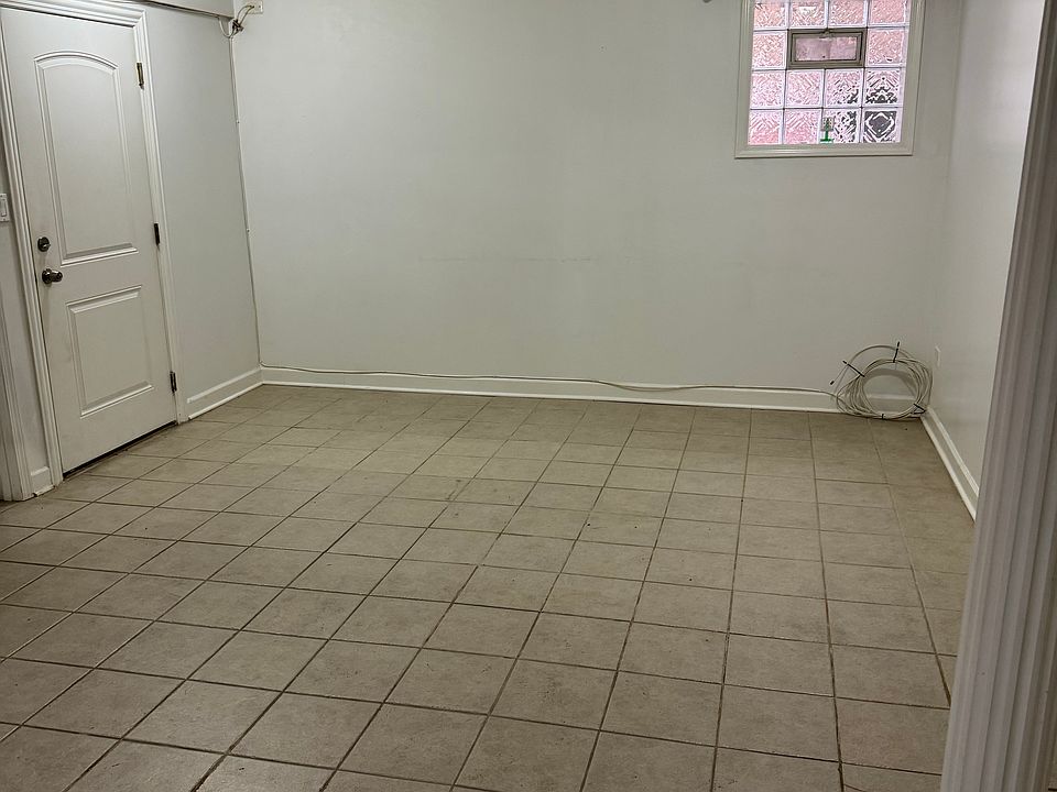 1st image of 4912 N Marmora Ave