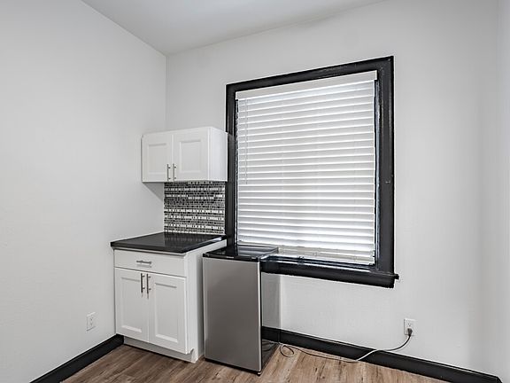 3rd image of 5849 W Sunset Blvd APT 313