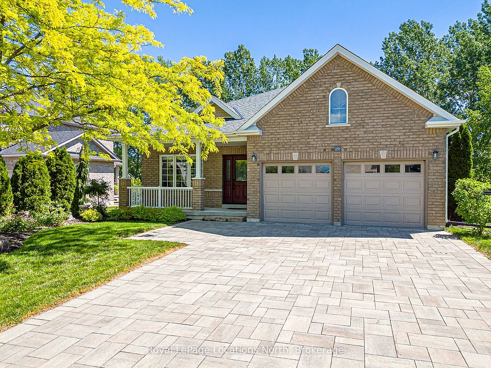 1st image of 19 Kells Cres