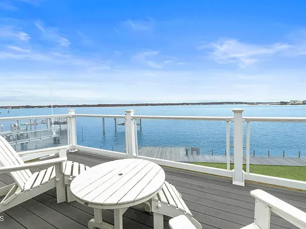 9 Pocano Ave #A, Oceanport, NJ 07757