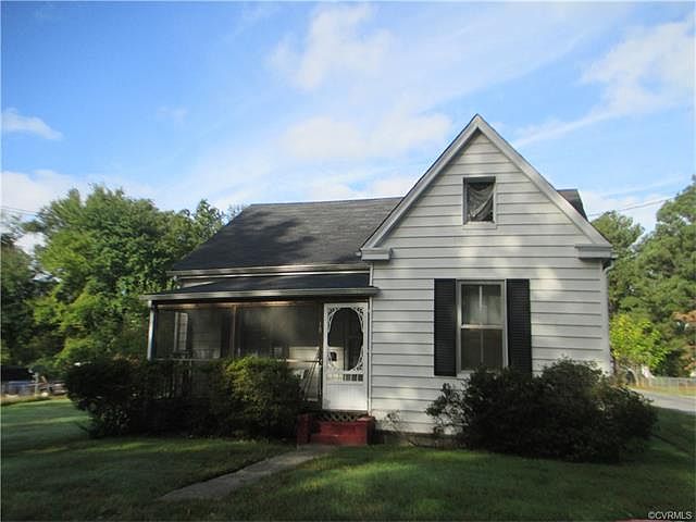 1st image of 18 N Lake Ave