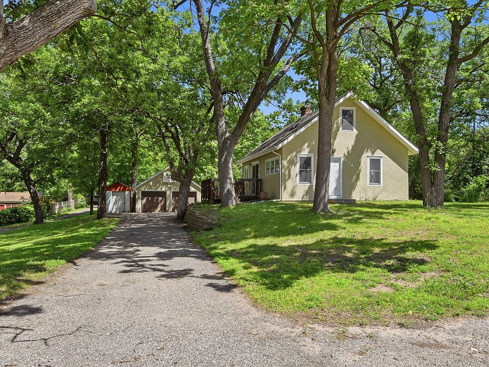 1st image of 814 Minnesota Blvd