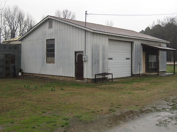 3rd image of 2082 Highway 53