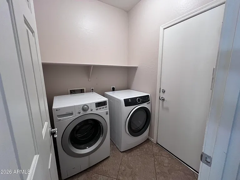 3581 E Zion Way — Photo 23