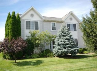 9043 Alanada Dr SE, Caledonia, MI 49316
