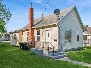 409 W Broadway St, Colfax, IA 50054