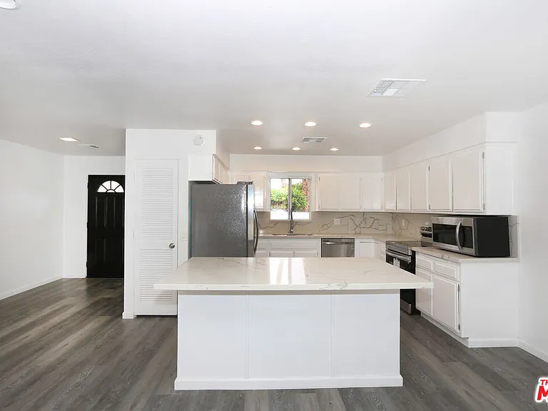 76983 California Dr — Photo 12