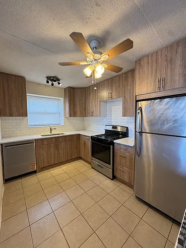 2955 Shell Rd Photo 1