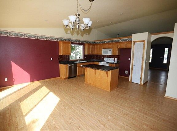 5th image of 5505 Aloha Dr