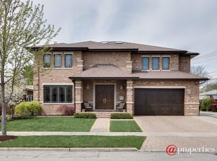 9140 Kildare Ave, Skokie, IL 60076