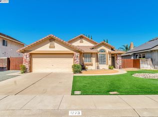 1273 Burgundy Ln, Manteca, CA 95337