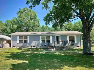2112 W 5th Ave, Winfield, KS 67156