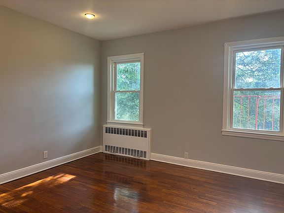 4th image of 69 Orchard St #3B