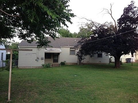 2nd image of 1436 S Quebec Ave