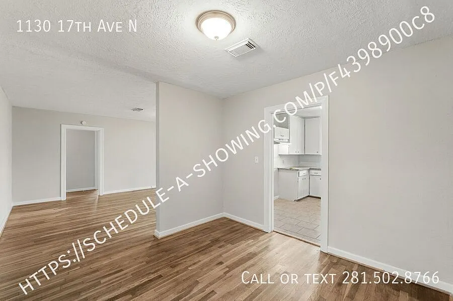 Building Photo - 1130 17th Ave N