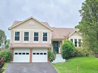 8121 Tall Timber Dr, Gainesville, VA 20155