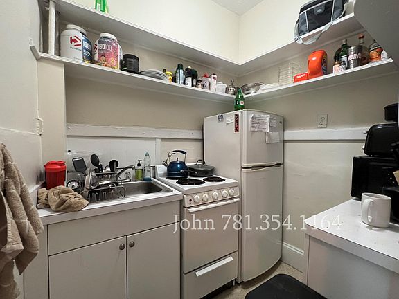 5th image of 1334 Commonwealth Ave #1AA