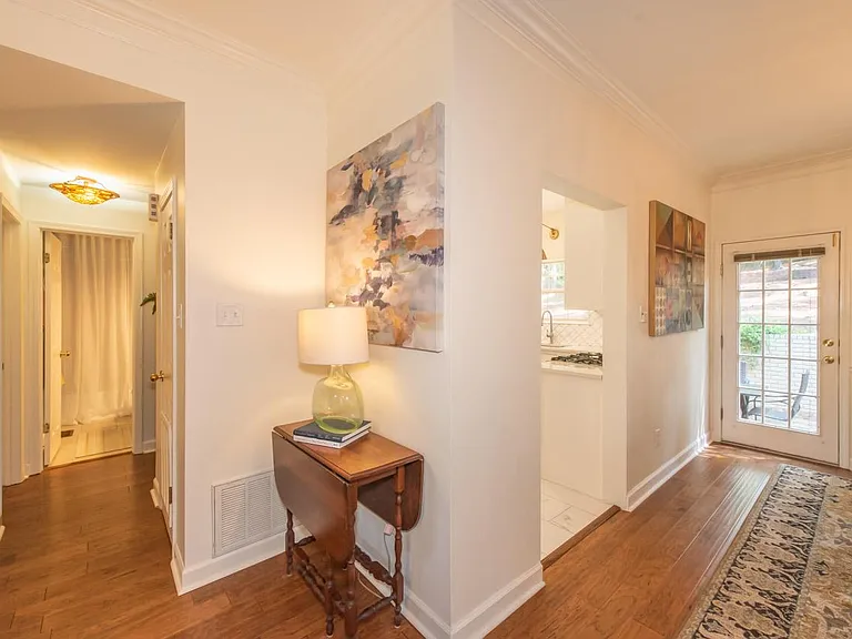 15 Lorian Dr — Photo 24