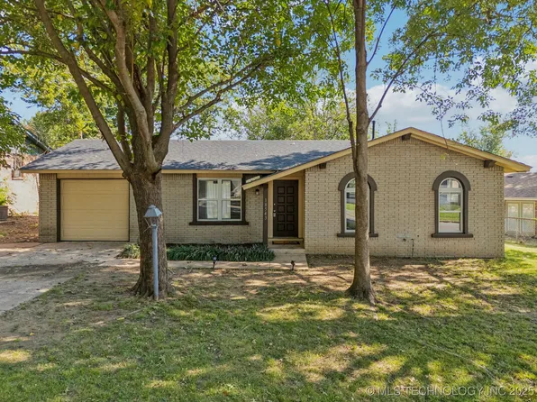 18543 E 1st St, Tulsa, OK 74108