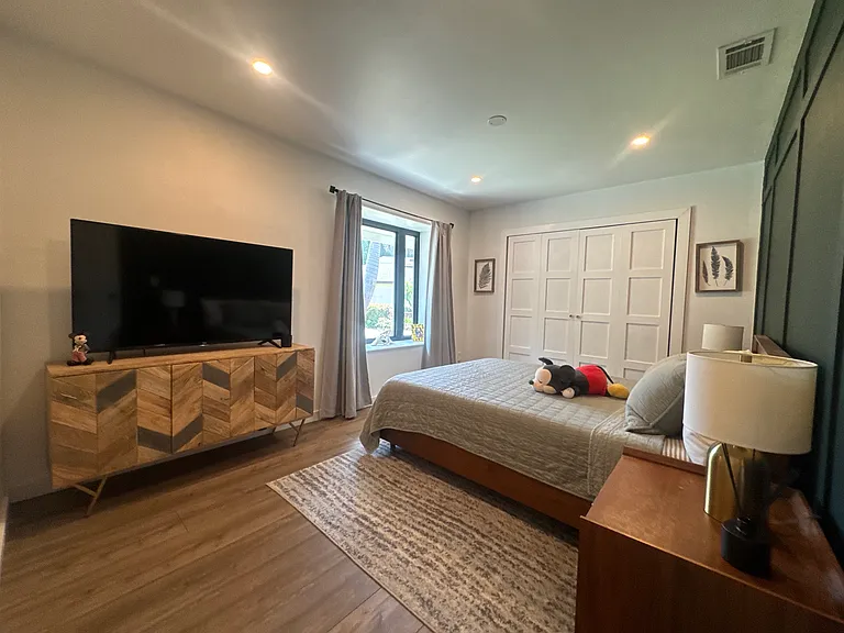 Spacious Bedroom 2
