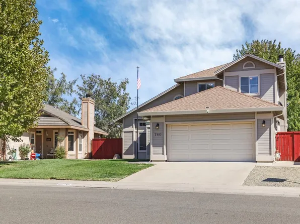 740 Bay Heights Dr, Galt, CA 95632