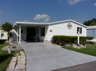 7504 Harbor View Dr #116, Leesburg, FL 34788