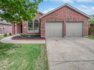 1034 Ingram Dr, Forney, TX 75126