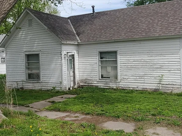 903 Maple St, Scranton, IA 51462