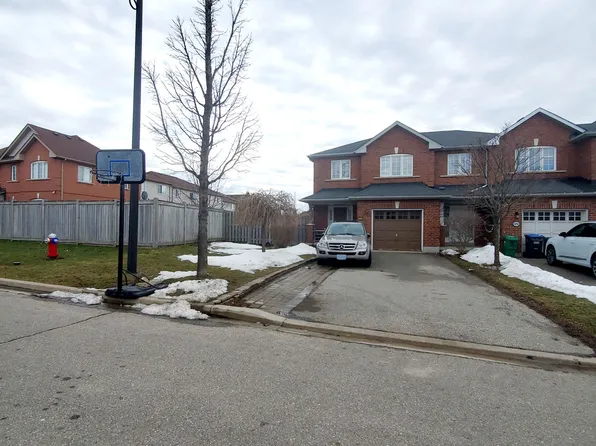 6096 Windfleet Cres, Mississauga, ON L5V 2Z6