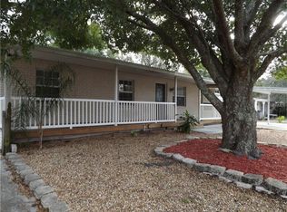 504 Flame Tree Dr, Apollo Beach, FL 33572