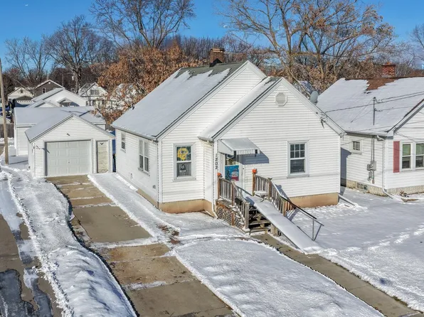 1202 12th Ave, Green Bay, WI 54304