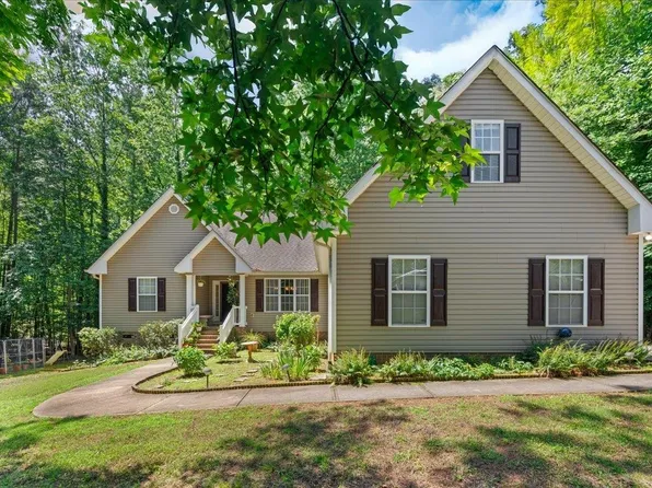 1140 Meadowbrook Rd, Spartanburg, SC 29307