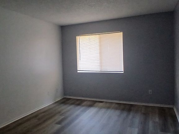 5th image of 25870 Stanford St #9B