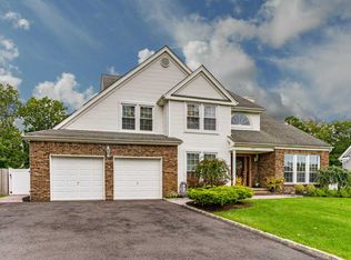 293 Lenox St, Brick, NJ 08724