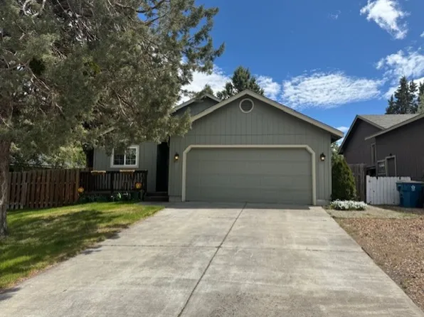 3057 NE Laramie Way, Bend, OR 97701