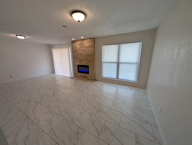 10406 Ashwood Dr — Photo 26