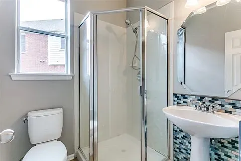 2700 Thorncreek Ln — Photo 21