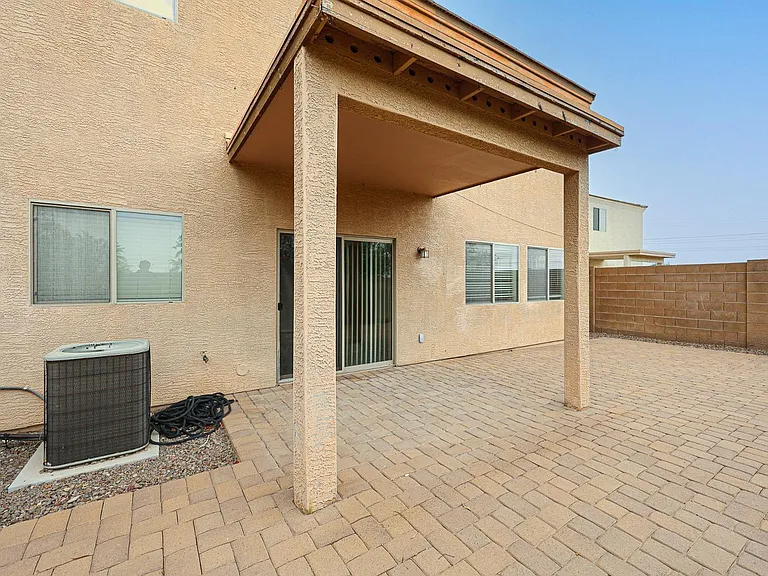 12039 W Leather Ln — Photo 38