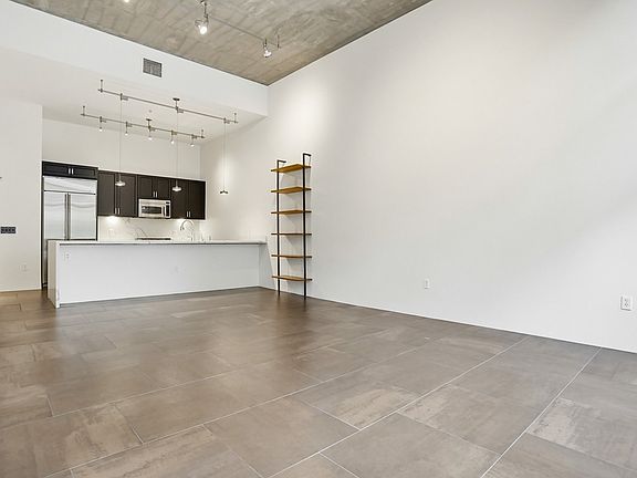 5th image of 1494 Union St Unit 107