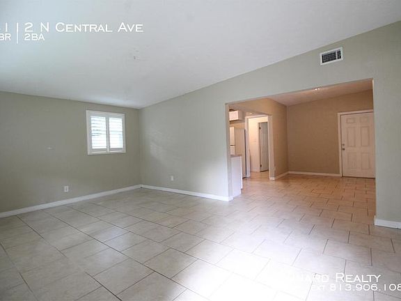 3rd image of 4112 N Central Ave