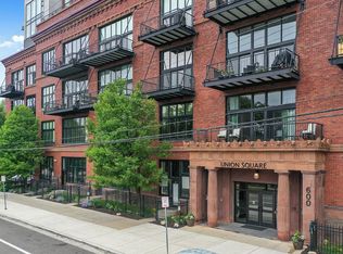 600 Broadway Ave NW APT 120, Grand Rapids, MI 49504