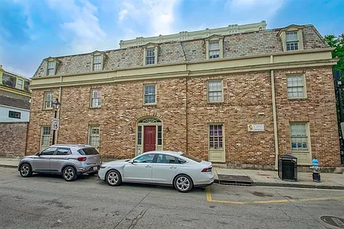 1323 Dauphine St #3 Photo 1