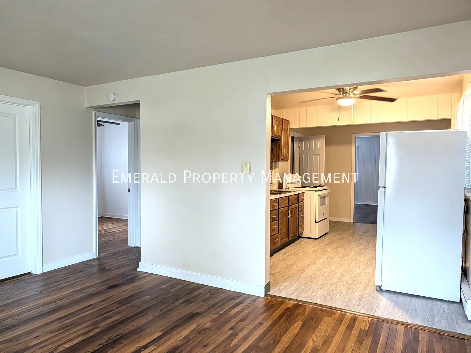 3 bed, $1,800 — Photo 3