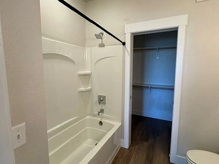 1625 Annafeld Pkwy E — Photo 20
