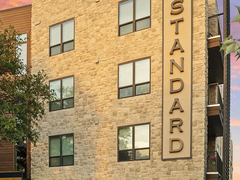 The Standard at Legacy — Photo 15