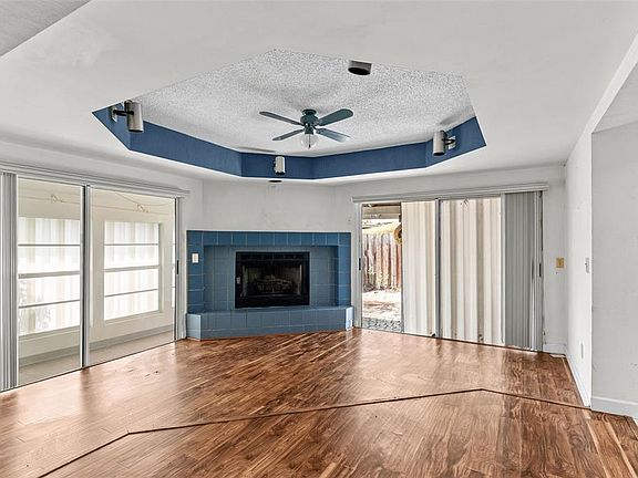 5th image of 436 MANOR BOULEVARD