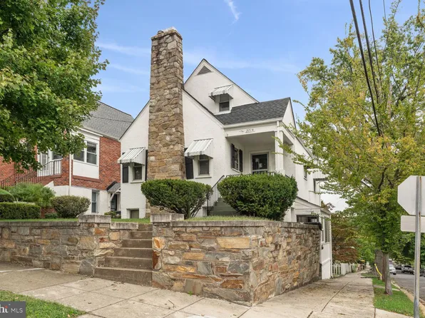 3214 W W St SE, Washington, DC 20020