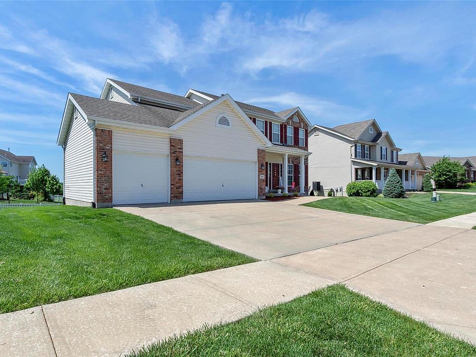 2nd image of 537 Sunshine Brook Dr