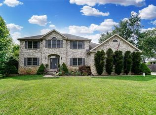 2929 Pascal Dr, Dayton, OH 45431