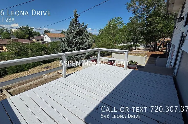 546 Leona Dr — Photo 19